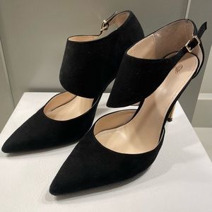 Victoria’s Secret; gold plated stiletto; black suede; 4” heel